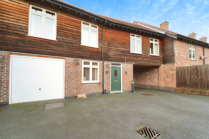  Falcons Court, Much Wenlock, Shropshire, TF13 6BF