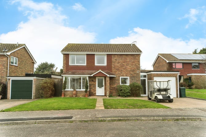  Bowden Rise, Seaford, East Sussex, BN25 2HZ